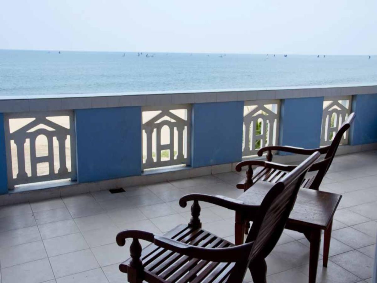 نيجومبو The Reef Beach Hotel المظهر الخارجي الصورة